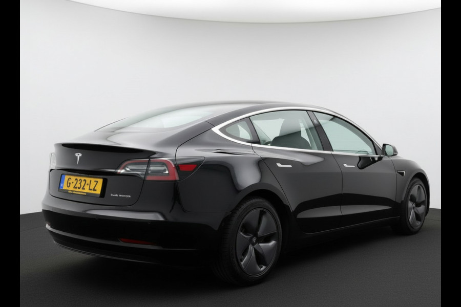 Tesla Model 3 LONG RANGE AWD 75 kWh 360CAMERA/NAVI/LEDER/PANORAMADAK