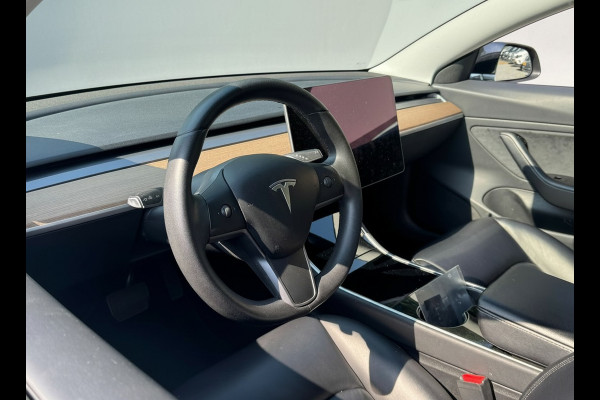 Tesla Model 3 LONG RANGE AWD 75 kWh 360CAMERA/NAVI/LEDER/PANORAMADAK