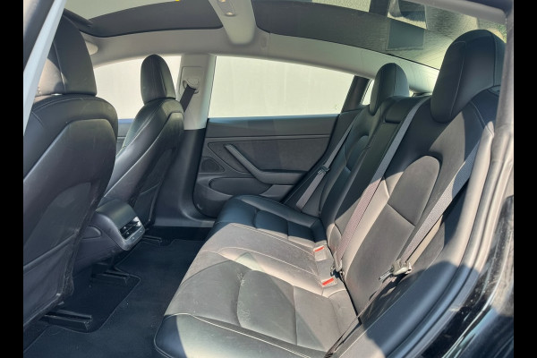Tesla Model 3 LONG RANGE AWD 75 kWh 360CAMERA/NAVI/LEDER/PANORAMADAK