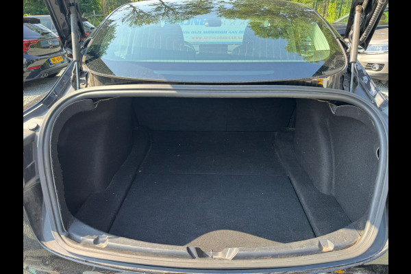 Tesla Model 3 LONG RANGE AWD 75 kWh 360CAMERA/NAVI/LEDER/PANORAMADAK