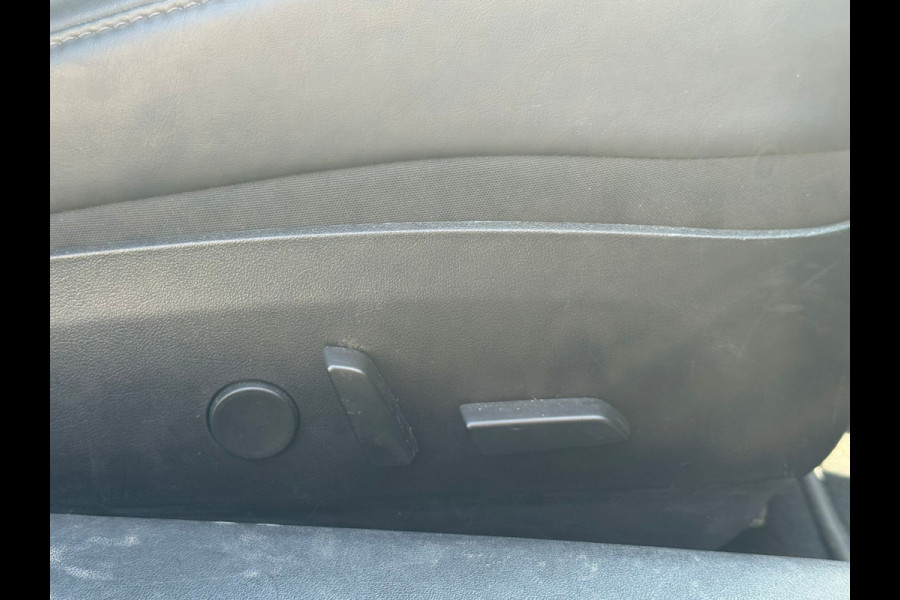 Tesla Model 3 LONG RANGE AWD 75 kWh 360CAMERA/NAVI/LEDER/PANORAMADAK