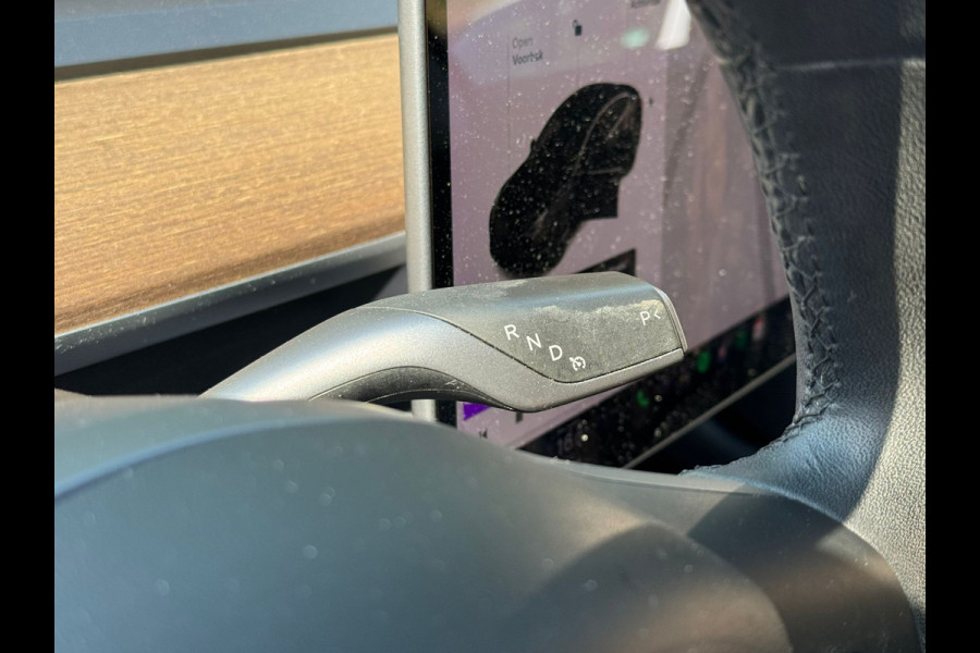 Tesla Model 3 LONG RANGE AWD 75 kWh 360CAMERA/NAVI/LEDER/PANORAMADAK