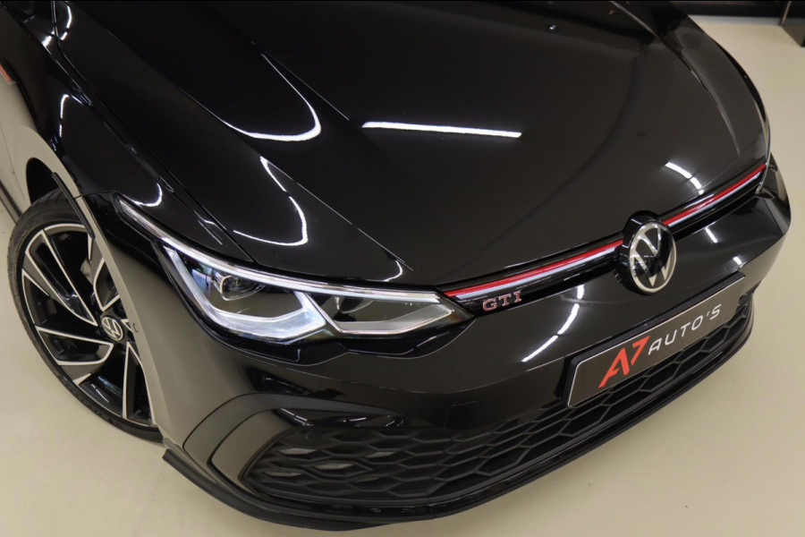 Volkswagen Golf 2.0 TSI GTI PANO/H&K/IQ-LIGHT/KEYLESS/CARPLAY/CAM/VOLL
