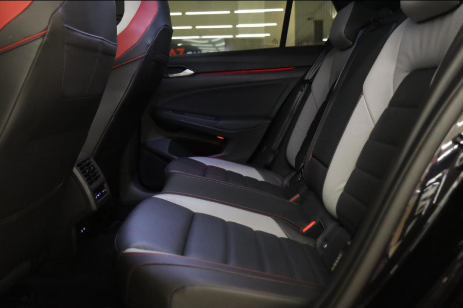 Volkswagen Golf 2.0 TSI GTI PANO/H&K/IQ-LIGHT/KEYLESS/CARPLAY/CAM/VOLL