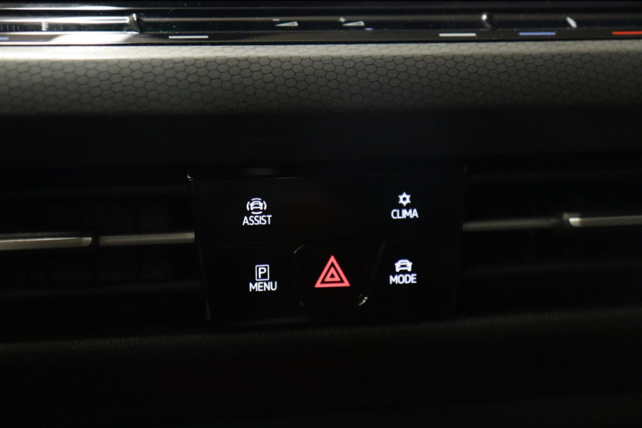 Volkswagen Golf 2.0 TSI GTI PANO/H&K/IQ-LIGHT/KEYLESS/CARPLAY/CAM/VOLL
