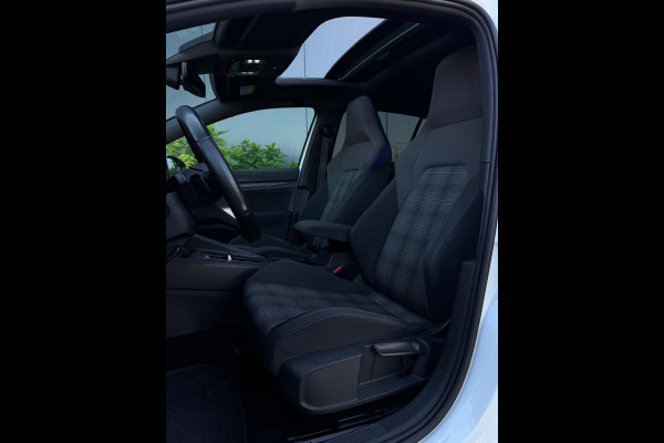 Volkswagen Golf 1.4 eHybrid GTE 245pk FULL PANO|NAVI|CAMERA|IQ LIGHT|LED|CARPLAY|BLINDSPOT