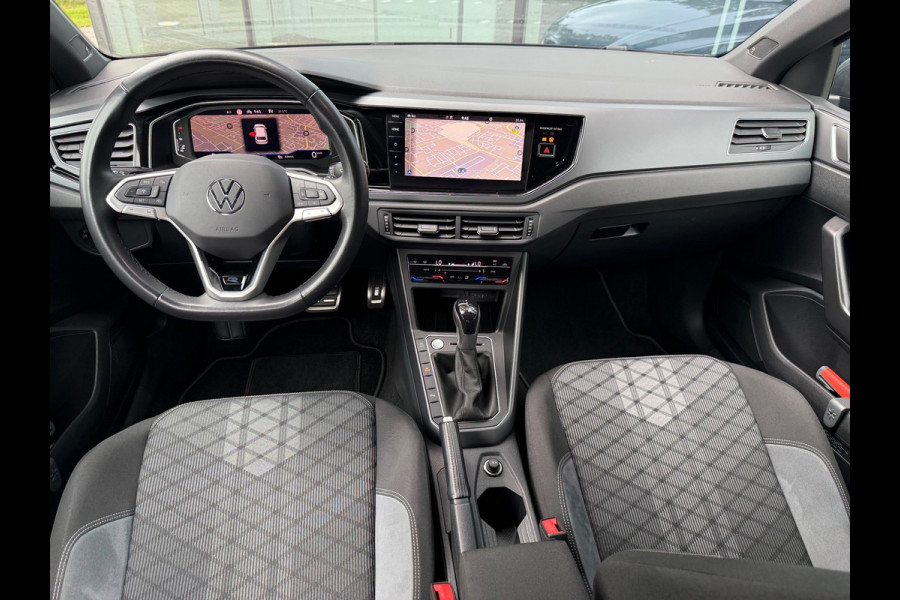Volkswagen Polo 1.0 TSI R-Line - Automaat - Navi - Camera - LED - Climate - Org.nl