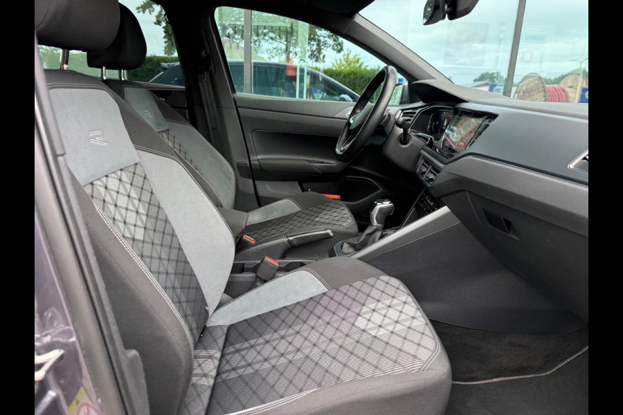 Volkswagen Polo 1.0 TSI R-Line - Automaat - Navi - Camera - LED - Climate - Org.nl