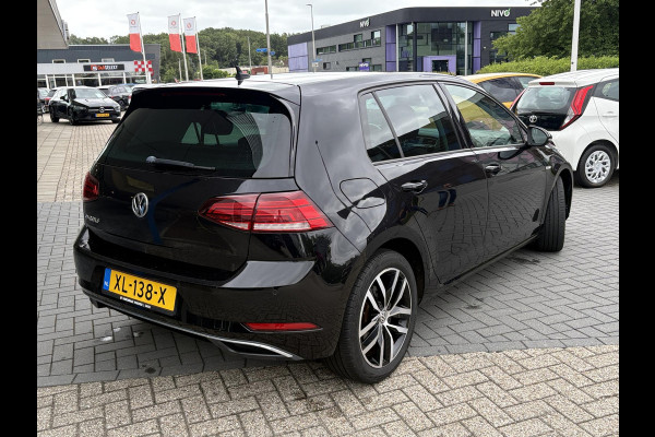 Volkswagen e-Golf e-Golf 136pk | SOH 88,7% | Virtual Cockpit | Stoelverwarming | Adaptive Cruise | Camera |