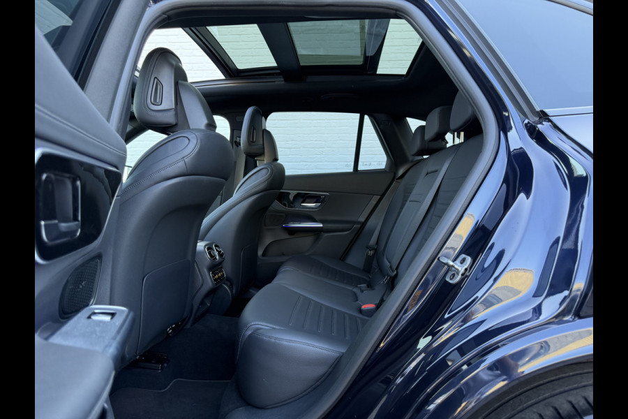 Mercedes-Benz GLC 300e 4MATIC AMG Line | Pano | Memory | LASER LED | 360* Camera | 20 inch