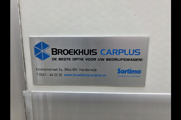 Citroën Jumper / Peugeot Boxer 140 PK Lowliner Laadklep / Oprijklep Lage instap Airco Cruisecontrol
