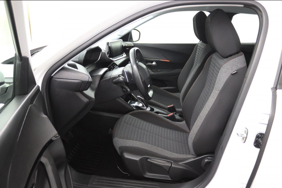 Peugeot 2008 1.2*130PK*AUTOM*NAVI*ECC*HAAK*CRUISE*CARPLAY*