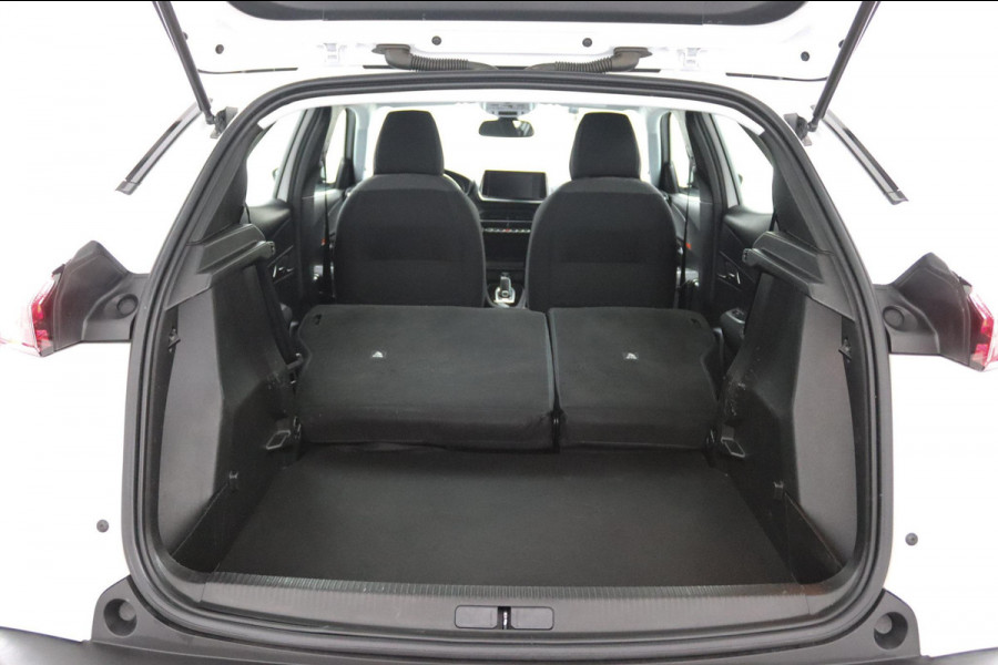 Peugeot 2008 1.2*130PK*AUTOM*NAVI*ECC*HAAK*CRUISE*CARPLAY*