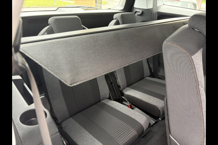 Peugeot 5008 1.2 PureTech Active 1e Eigenaar,D-riem 12-2023,Trekhaak,7 Persoons,6 Bak,Carplay,Clima,Cruise,131pk,Pdc,Dealer Onderhouden,N.A.P,Apk tot 05-2027