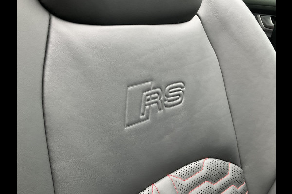 Audi RS6 4.0 TFSI 600PK Ceramic HUD Carbon Nardo 4WS Pano.dak Softclose B&O 360° Dealer-Serviced!