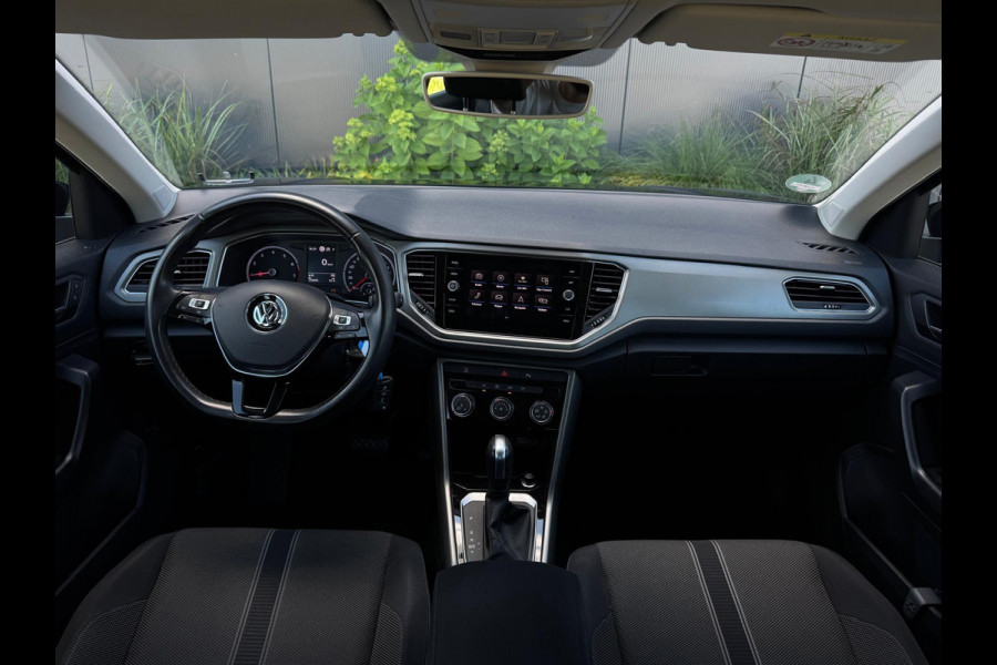 Volkswagen T-Roc 1.5 TSI Style DSG NAVI|PDC|TREKHAAK|AIRCO|MF STUUR|ELEK PAKKET