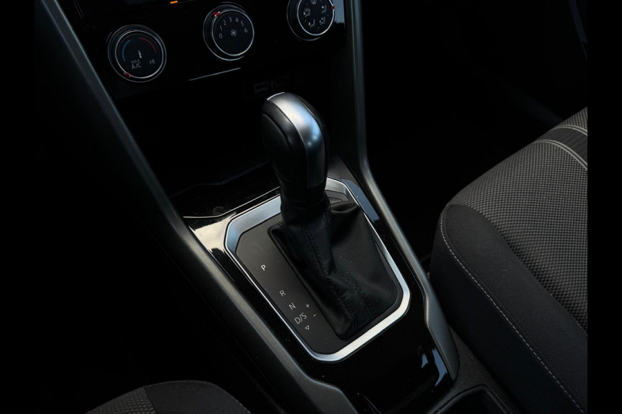 Volkswagen T-Roc 1.5 TSI Style DSG NAVI|PDC|TREKHAAK|AIRCO|MF STUUR|ELEK PAKKET