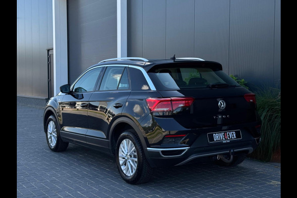 Volkswagen T-Roc 1.5 TSI Style DSG NAVI|PDC|TREKHAAK|AIRCO|MF STUUR|ELEK PAKKET