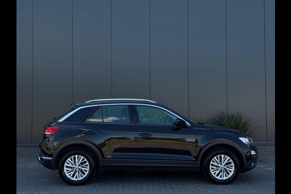 Volkswagen T-Roc 1.5 TSI Style DSG NAVI|PDC|TREKHAAK|AIRCO|MF STUUR|ELEK PAKKET