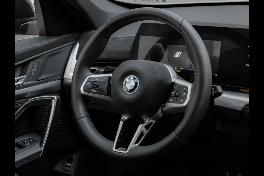 BMW X1 xDrive25e M-Sport - Premium Pack - Camera - Stoelverwarming