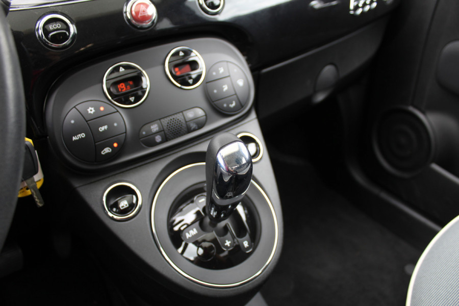 Fiat 500 0.9 TwinAir Turbo Lounge | Lage KM! | Panoramadak | Parkeersensoren | Navigatie