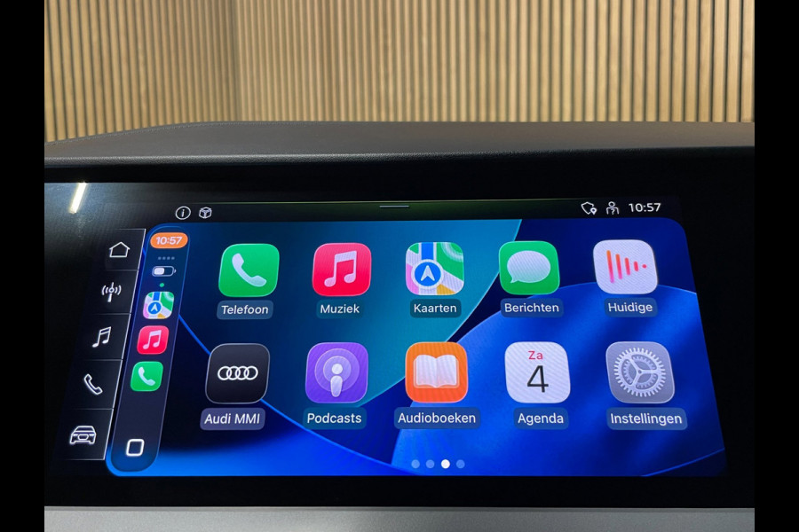 Audi Q4 e-tron 40 Advanced edition 77 kWh|89% SOH|ELEK.TREKHAAK|ACC|CARPLAY|CAMERA|STOELVERWARM.|NAP|NL-AUTO|INCL.BTW|1e EIGENAAR|