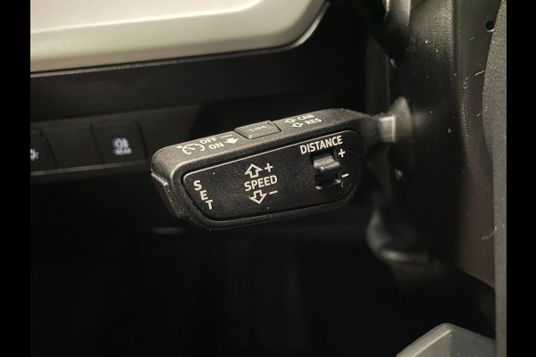 Audi Q4 e-tron 40 Advanced edition 77 kWh|89% SOH|ELEK.TREKHAAK|ACC|CARPLAY|CAMERA|STOELVERWARM.|NAP|NL-AUTO|INCL.BTW|1e EIGENAAR|