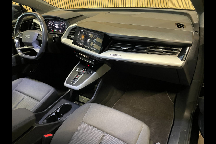 Audi Q4 e-tron 40 Advanced edition 77 kWh|89% SOH|ELEK.TREKHAAK|ACC|CARPLAY|CAMERA|STOELVERWARM.|NAP|NL-AUTO|INCL.BTW|1e EIGENAAR|