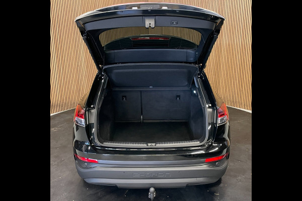 Audi Q4 e-tron 40 Advanced edition 77 kWh|89% SOH|ELEK.TREKHAAK|ACC|CARPLAY|CAMERA|STOELVERWARM.|NAP|NL-AUTO|INCL.BTW|1e EIGENAAR|