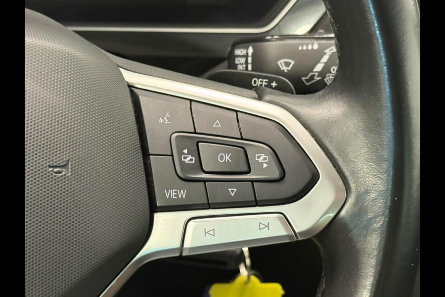 Volkswagen Tiguan 1.4 TSI e-Hybrid PHEV Automaat 245 pk Life SoH 91 % Navigatie  Discover Trekhaak Media ACC Camera Trekhaak Digital Cockpit 3-zone Climatronic CarPlay DAB+ LED