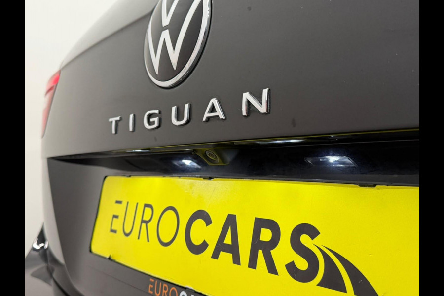 Volkswagen Tiguan 1.4 TSI e-Hybrid PHEV Automaat 245 pk Life SoH 91 % Navigatie  Discover Trekhaak Media ACC Camera Trekhaak Digital Cockpit 3-zone Climatronic CarPlay DAB+ LED
