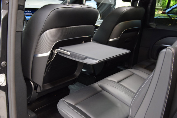 Mercedes-Benz V-Klasse 300d 4 Matic AMG Pakket|1e Eig|Dealer onderhouden|Panoramadak|ACC|