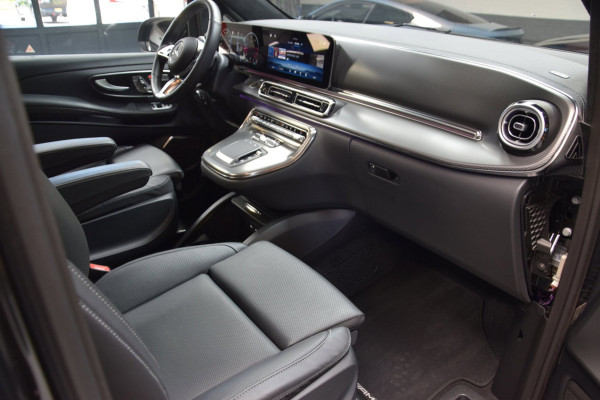 Mercedes-Benz V-Klasse 300d 4 Matic AMG Pakket|1e Eig|Dealer onderhouden|Panoramadak|ACC|