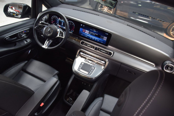 Mercedes-Benz V-Klasse 300d 4 Matic AMG Pakket|1e Eig|Dealer onderhouden|Panoramadak|ACC|