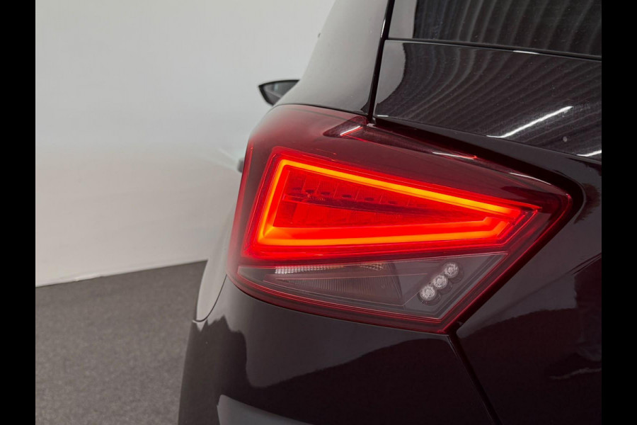 Seat Ibiza 1.0 Eco TSI Xcellence DSG-7 Aut. 115 pk LED Navi 9,2” Virtual Cockpit Keyless Stoelverwarming CarPlay PDC Privacy Glass