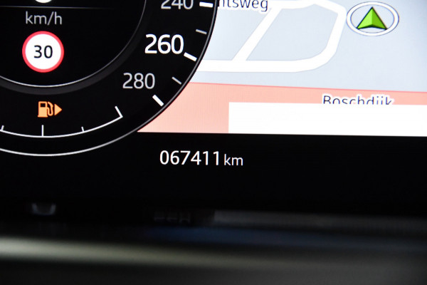 Land Rover Range Rover Evoque P300e AWD SE, Pano, Sideassist