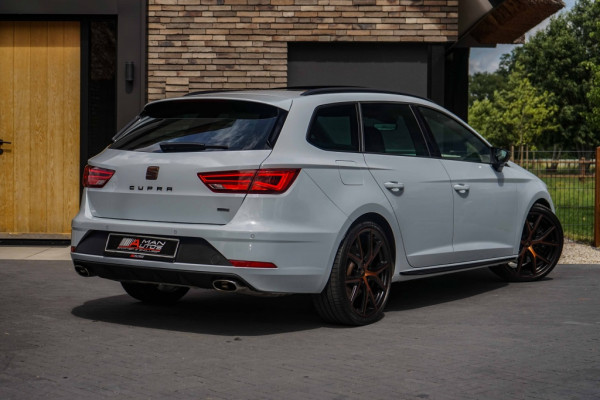 Seat Leon ST Cupra 300 4Drive Pano/Schaalstoel/Dynamic-Grey/DCC/ACC/VOL