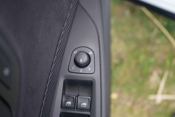Seat Leon ST Cupra 300 4Drive Pano/Schaalstoel/Dynamic-Grey/DCC/ACC/VOL