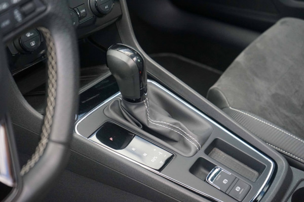 Seat Leon ST Cupra 300 4Drive Pano/Schaalstoel/Dynamic-Grey/DCC/ACC/VOL