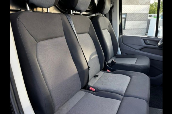 Volkswagen Crafter 35 2.0 TDI 140pk L4 H3 Trendline Automaat Euro 6 157.000km Airco,Navigatie,3 zits