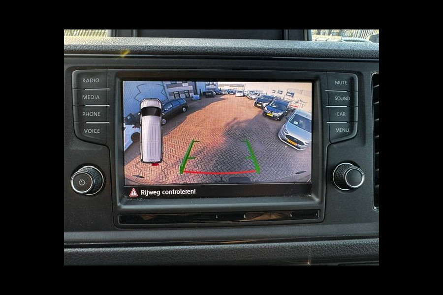 Volkswagen Crafter 35 2.0 TDI 140pk L4 H3 Trendline Automaat Euro 6 157.000km Airco,Navigatie,3 zits