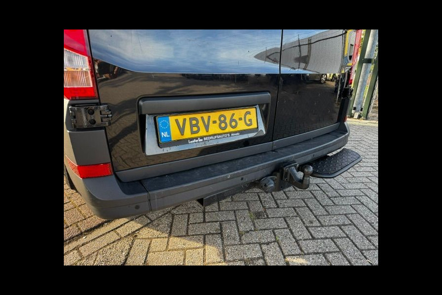 Volkswagen Crafter 35 2.0 TDI 140pk L4 H3 Trendline Automaat Euro 6 157.000km Airco,Navigatie,3 zits