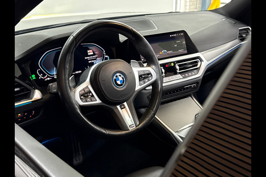 BMW 3 Serie Touring 330e High Executive M-Sport| Panorama | ACC | Trekhaak | 360° Camera | HiFi | Leder/Alcantara | Tansanite Blue