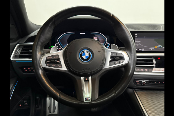 BMW 3 Serie Touring 330e High Executive M-Sport| Panorama | ACC | Trekhaak | 360° Camera | HiFi | Leder/Alcantara | Tansanite Blue