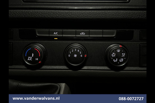 Volkswagen Crafter 2.0 TDI 140pk L3H3 (L2H2) Euro6 Airco | Massagestoel | Camera | Apple Carplay | Cruisecontrol Chauffeursstoel, Android Auto, 2800kg trekvermogen