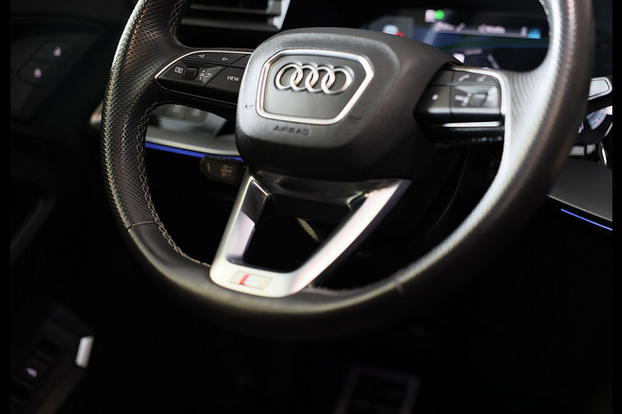 Audi A3 Sportback 45 TFSI e RS3 Look / 245 PK / RS Zetels / B & O / Leder / Lane Assist / Open Pano / Matrix / Virtual Cockpit