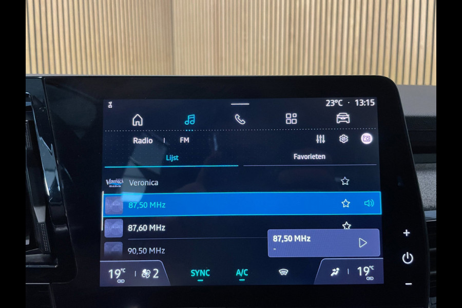 Renault Austral 1.2|MHEV|AFN.TREKHAAK|ANDROID AUTO|APPLE CARPLAY|CLIMATE+CRUISE CONTROL|NAVIGATIE|NAP|NL-AUTO|INCL.BTW|1e EIGENAAR