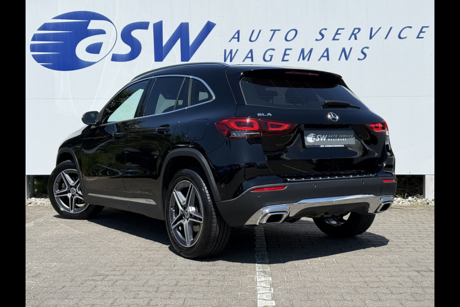 Mercedes-Benz GLA 200 Business Solution Luxury | Trekhaak | Ambient Light | LED | 18 inch
