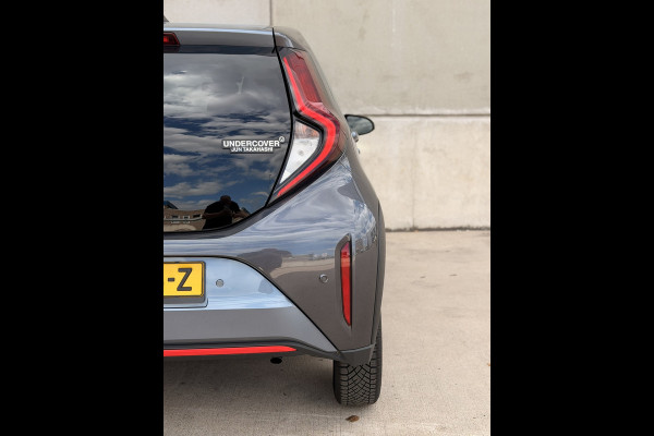 Toyota Aygo X 1.0 VVT-i S-CVT Undercover JBL Navi Leder 18'' ACC Clima Keyless