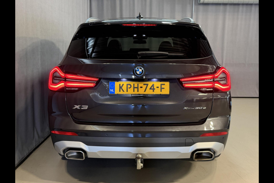 BMW X3 xDrive30e 19"/Trekhaak/Panoramdak/Leder + memory/Adaptieve cruise/Keyless/Dodehoek/Head-up/360 camera/HiFi/LED/Sfeerverlichting